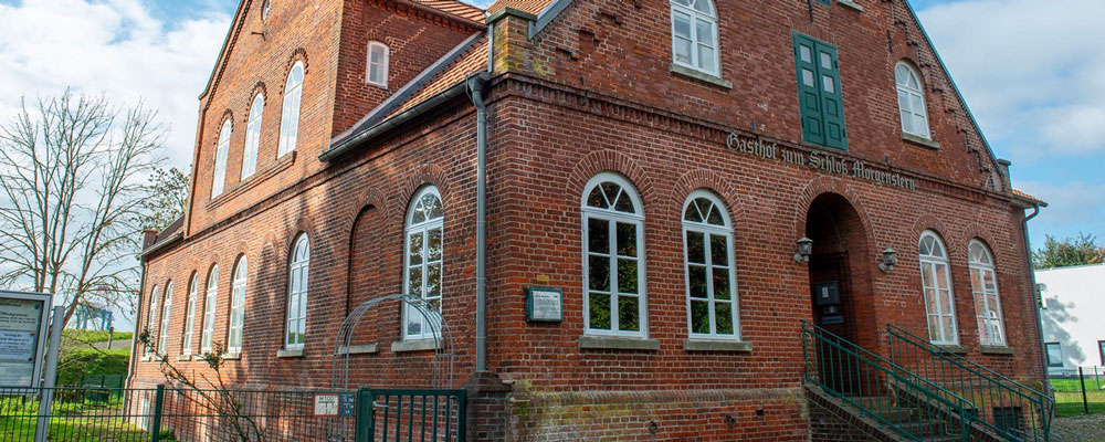 Header_Schloss-Morgenstern_Männer-vom-Morgenstern