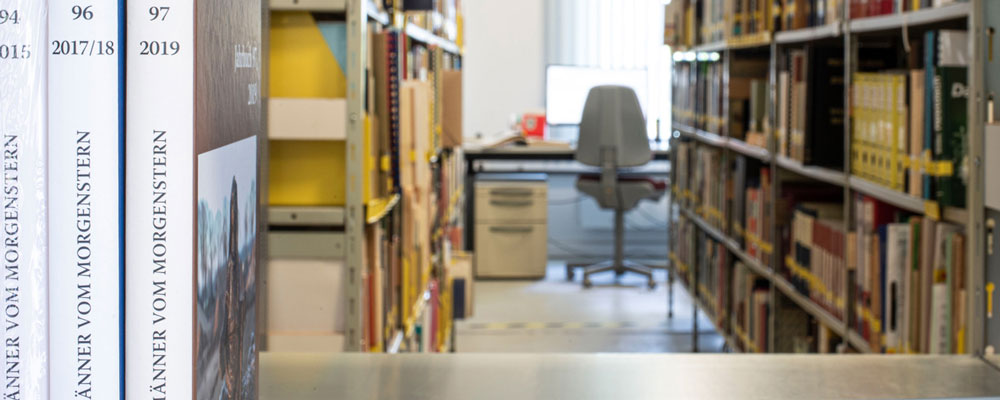 Bibliothek - Männer vom Morgenstern